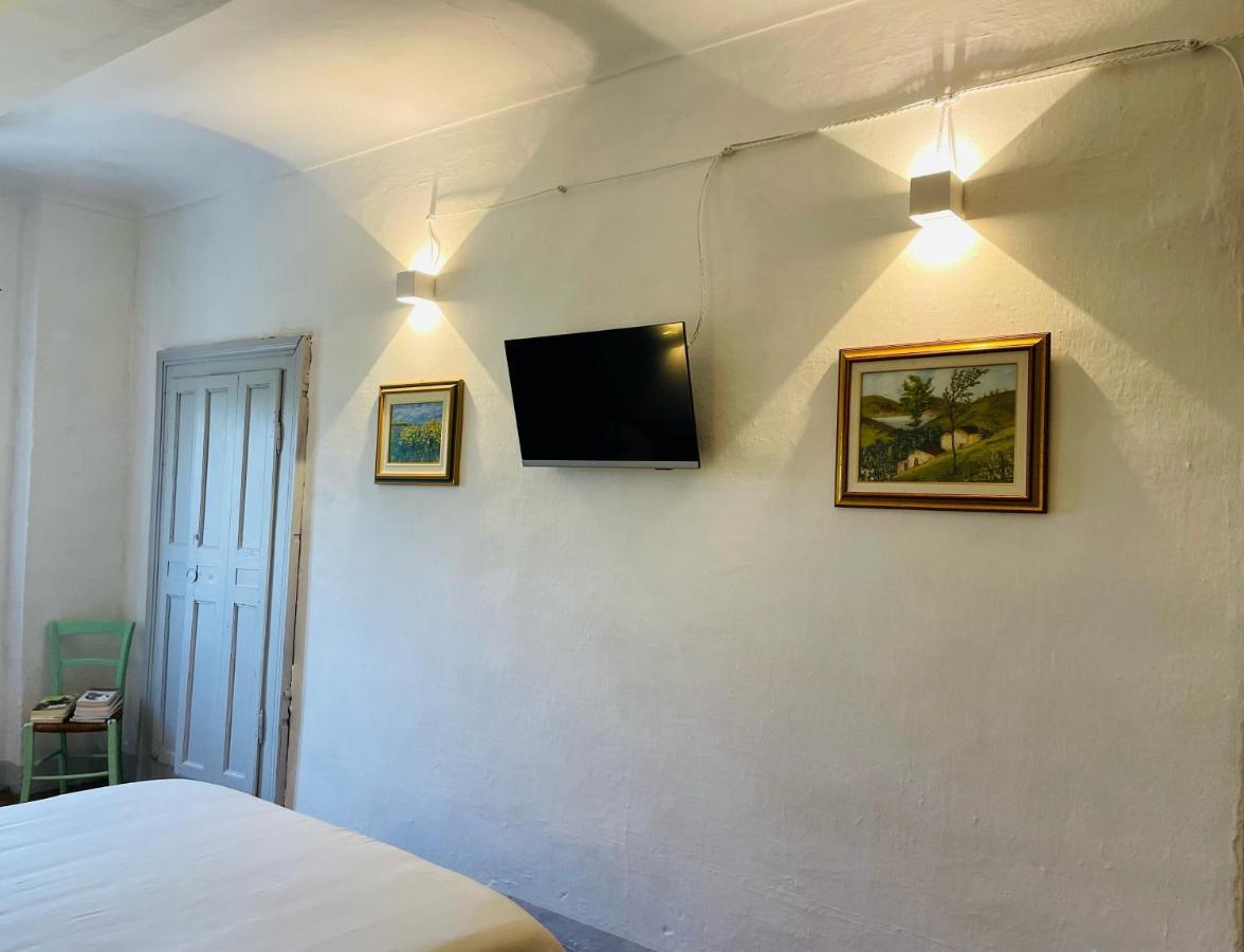 דירות Castagnole delle Lanze Locazione Turistica Cascina Pela מראה חיצוני תמונה